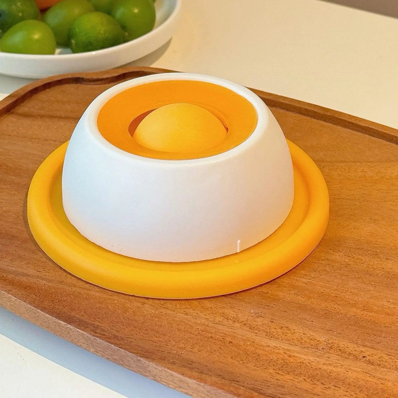 Dog Treat Puzzle Toy — Slow Feeder for Bored Puppies